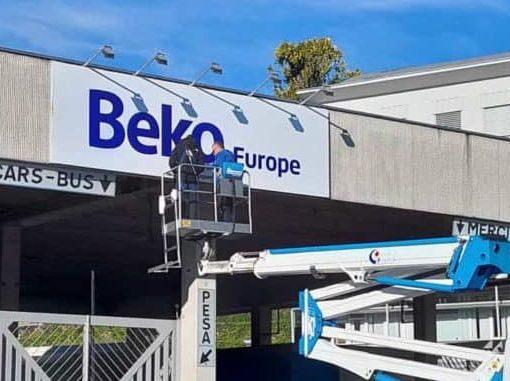 Beko, i sindacati proclamano 4 ore di sciopero contro le ipotesi di chiusura degli stabilimenti