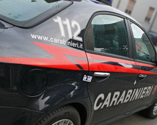Sangue in un appartamento di Gallarate, accoltellato e ferito gravemente un bengalese