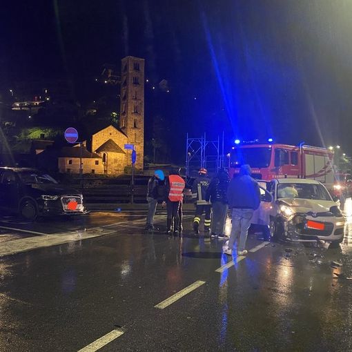 Le immagini dell'incidente sul ponte tratte da Ossolanews.it