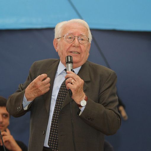 Polo della sicurezza di Malnate nel nome di Zamberletti. Sì unanime della Provincia
