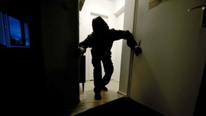 Urla nella sera e ladri in fuga: tentato furto a Gallarate Urla nella sera e ladri in fuga: tentato furto a Gallarate