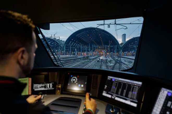 Trenord avvia nuove selezioni per macchinisti e profili specialistici