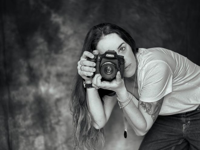 In questo articolo, le tre foto più significative di Silvia Gallo Stampino, selezionate per raccontare la sua visione