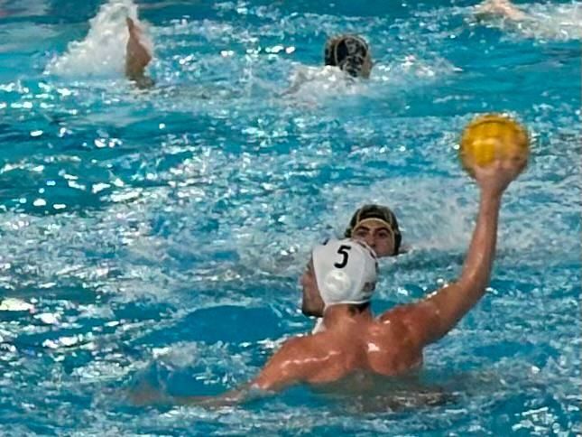 Busto Pallanuoto, di nuovo vittoria: «Bravi ma ci vuole ancora più testa»