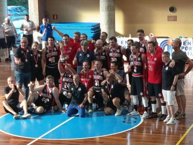 Il Real Busto cala il bis a Inverigo: è campione regionale CSI di basket