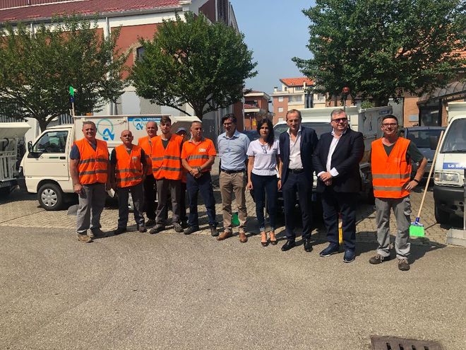 "ramundùa" - spazzatura "ramundùa" - spazzatura