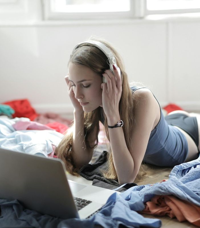 I giovani e internet: I vari volti dell’intrattenimento online