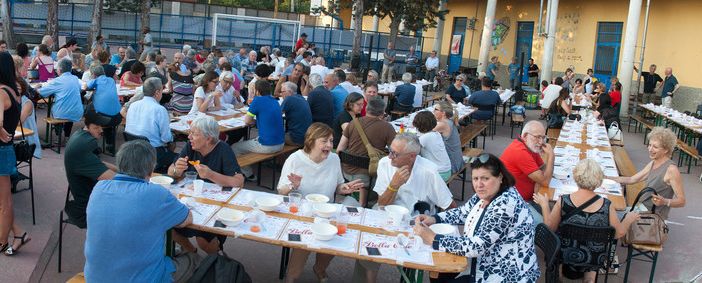In 200 alla pastasciutta antifascista di Busto