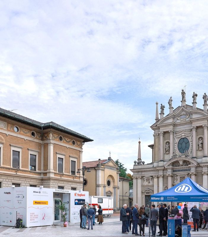 Tumori al seno: la prevenzione è sempre più necessaria. Lo dicono i dati delle visite a Busto Arsizio