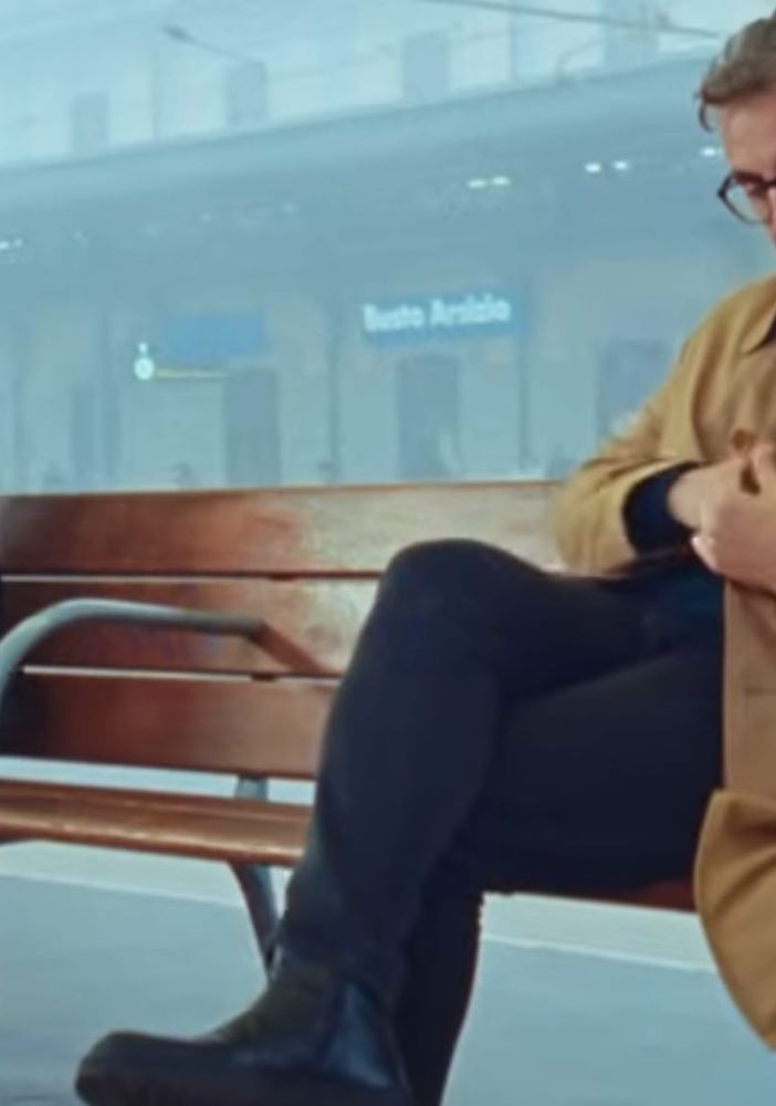 Un frame del video di Brunori Sas