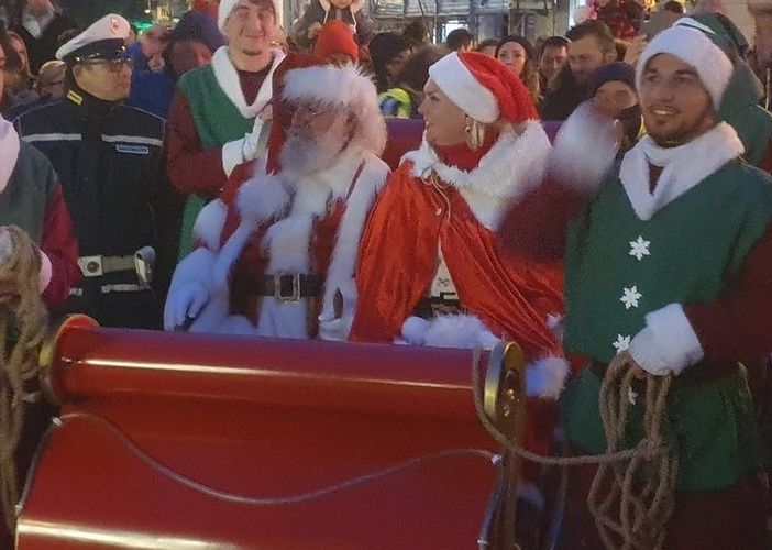 Dopo il pienone, Babbo Natale torna a Busto