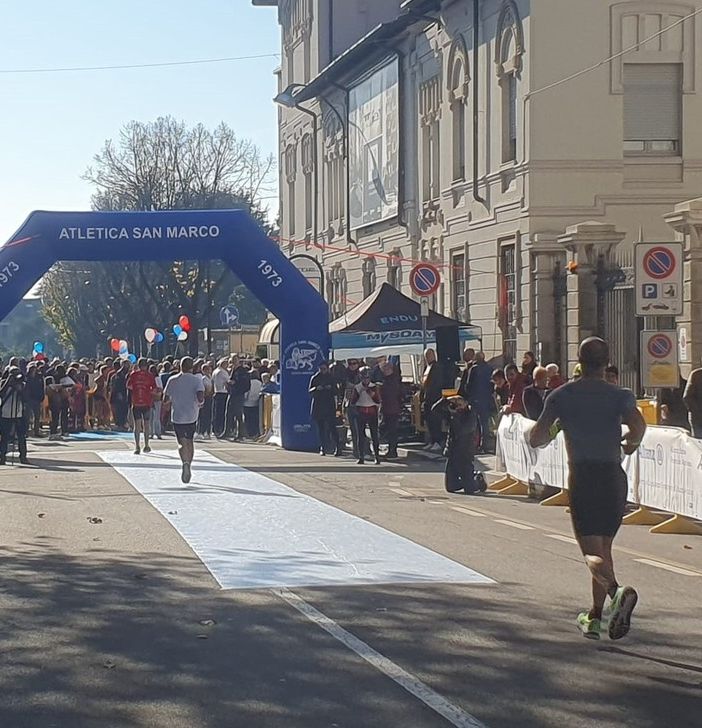 Busto, volontario della Maratonina aggredito da un automobilista