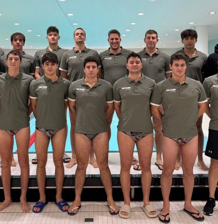 LA FOTO. Busto Pallanuoto pronta a tuffarsi nel campionato