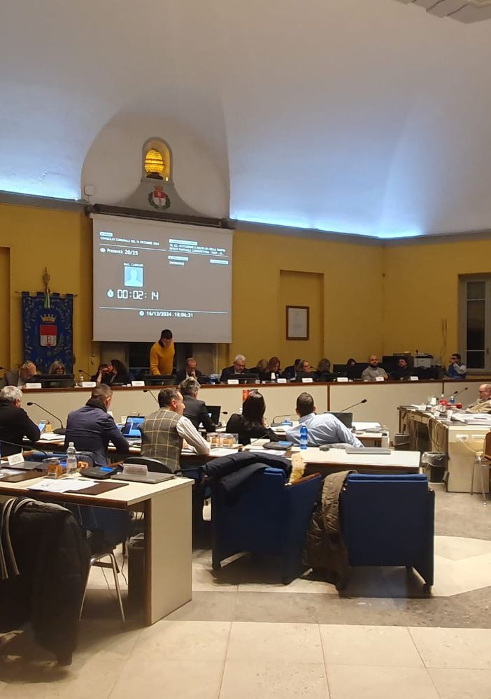 Busto, via libera al bilancio di previsione. E il sindaco ringrazia i cittadini “ricicloni”