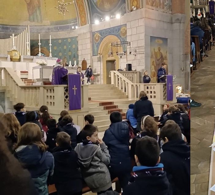 La speranza salvata da 400 giovani scout: «La luce siamo noi»