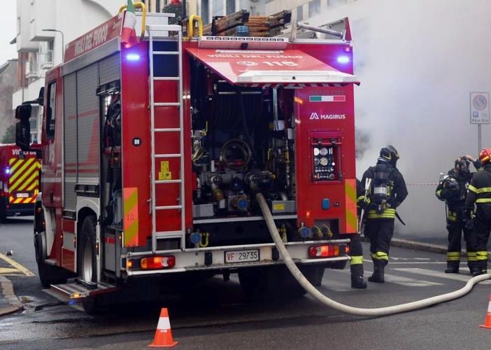 Bresso, incendio in un'abitazione: un morto e un ferito