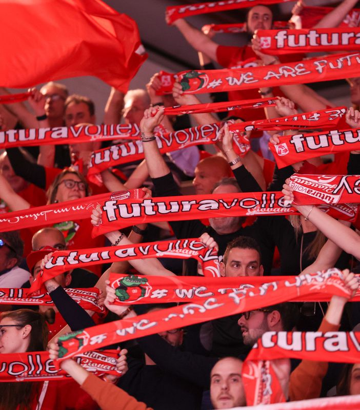 I tifosi al seguito della Futura in Friuli: una grossa delusione anche per loro (Foto Lega Volley Femminile)