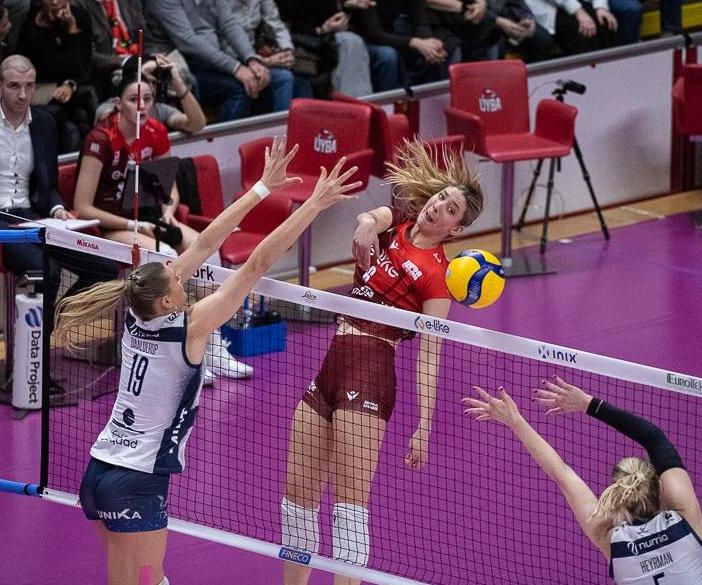 Una fase della partita tra Uyba e Milano (foto del match a cura di Fotografia Galbiati)