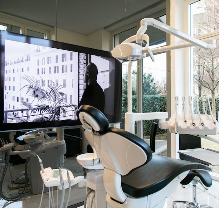Apre a Milano il nuovo studio del Dottor Emanuele Puzzilli, quartier generale dell’estetica del sorriso
