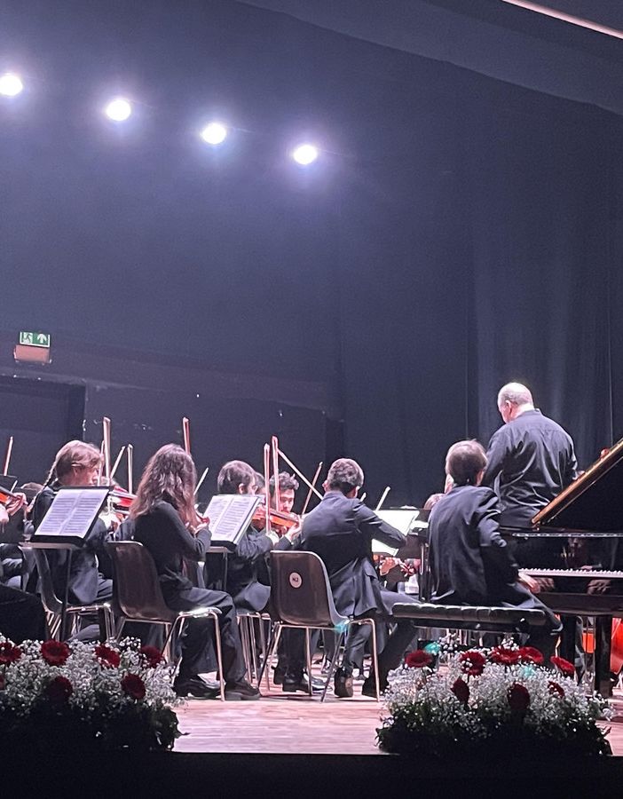 VIDEO. Successo straordinario per il concerto inaugurale del BA Classica al Teatro Manzoni