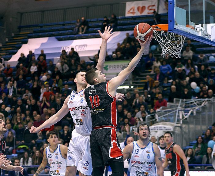 Basket, serie B: Legnano conquista una vittoria sofferta a Capo D'Orlando (61-57)