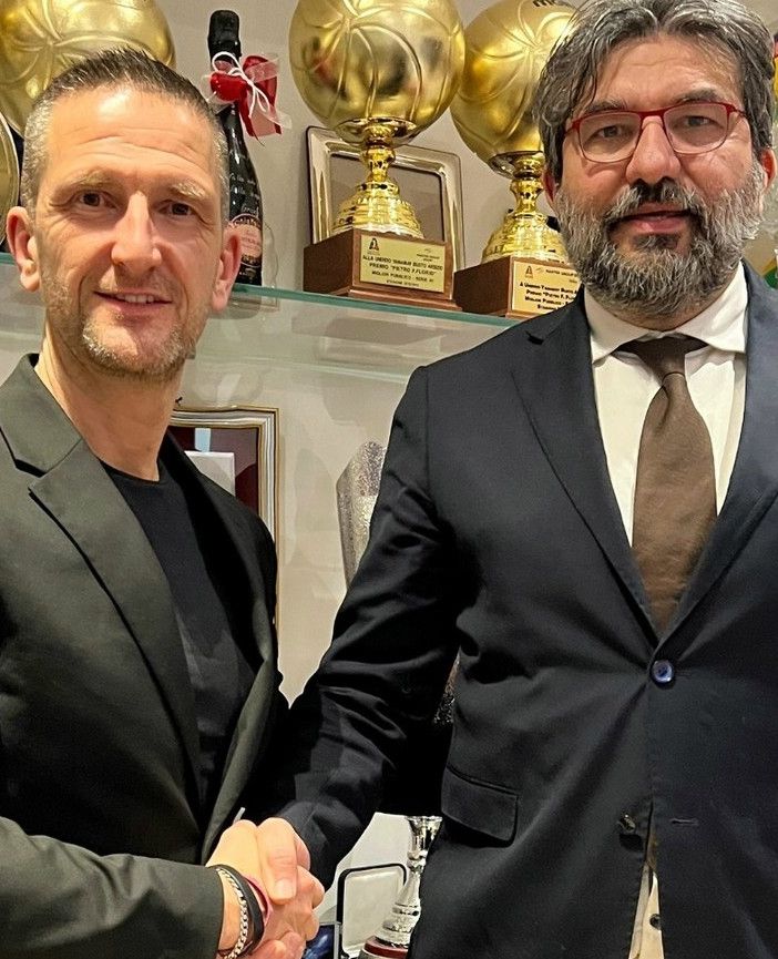 Nella foto, da sinistra: Paolo Mazzucchelli, Presidente Alfa; Giuseppe Pirola, Presidente Uyba