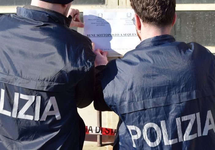 Giro di spaccio di cocaina e hashish: sequestrati beni per 300mila euro al &quot;Grande capo&quot; della droga