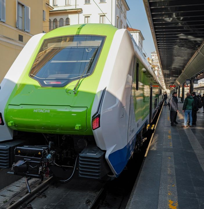 Difficoltà per i disabili ad accedere ai Caravaggio: «Treni a norma, banchine “vecchie”»