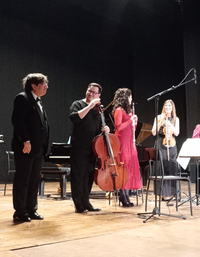 VIDEO.BA Classica, gran finale con Bahrami, Quartetto Indaco e la flautista Giulia Carlutti: «Un viaggio lontano dalle brutture del mondo»