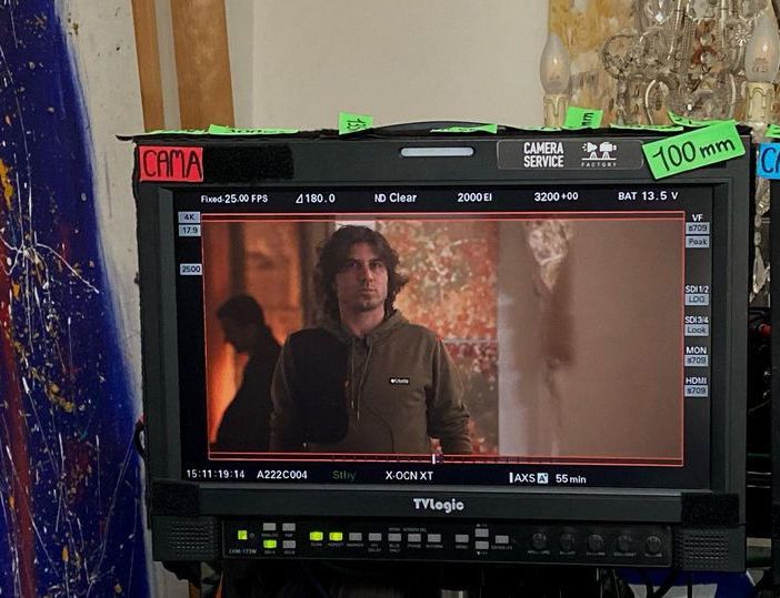 Da Busto Arsizio al cinema e alla tv. Stefano Kadera: «Io aiuto regista, ora al lavoro con la nuova stagione dei Cesaroni»