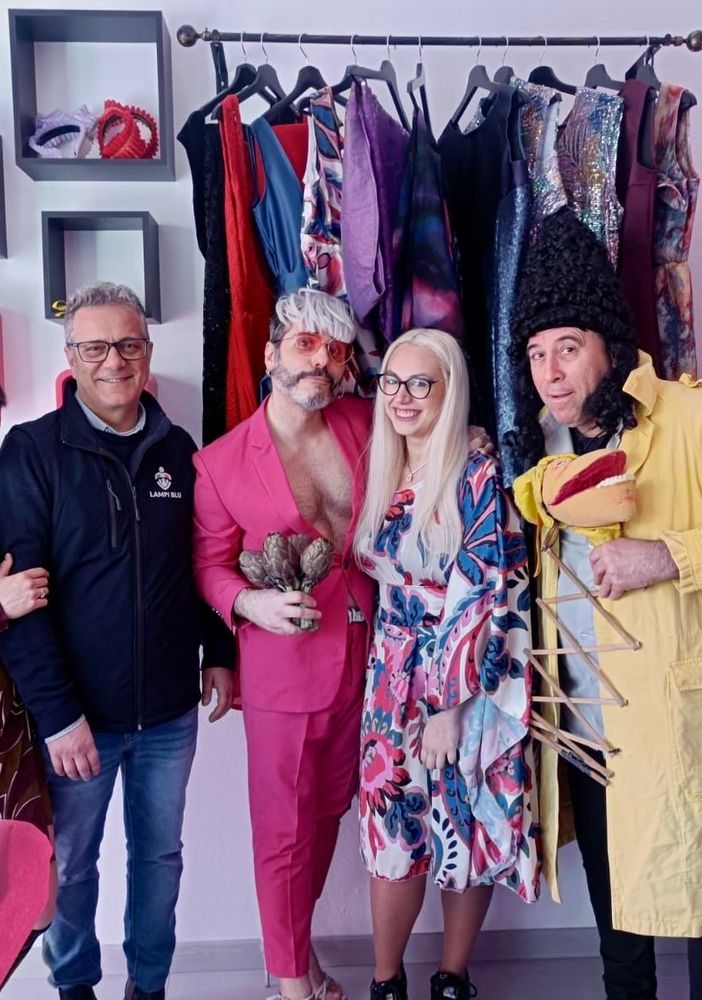 Alessia Crespi con Didi Mazzilli, Alessandro Petrone e l'assessore  Alessandro Albani con la compagna Sara Chersoni