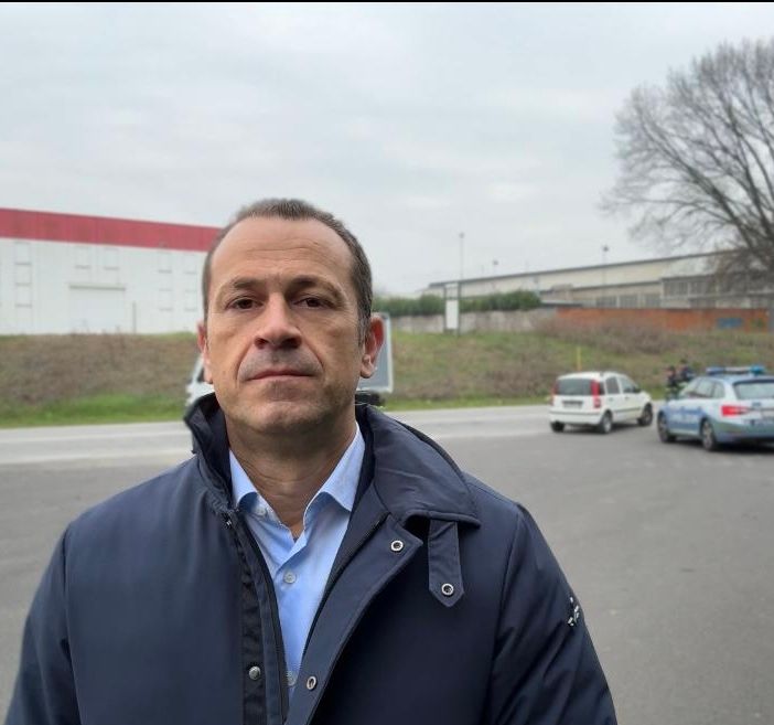 Baby gang in centro a Busto: «Bravi gli agenti. Ma giù l'asticella dell'imputabilità e sanzioni pesanti alle famiglie, altrimenti è come svuotare il mare»