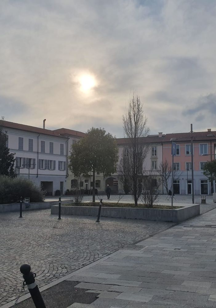 Piazza Vittorio Emanuele, la scossa dell’assessore Sabba: «Esperimento fallito, riapriamola al traffico»