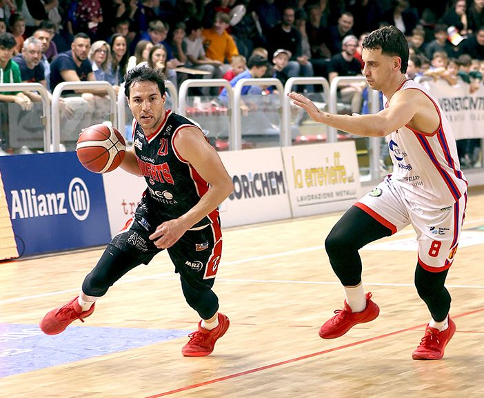 I Knights trovano una vittoria nell'uovo di Pasqua