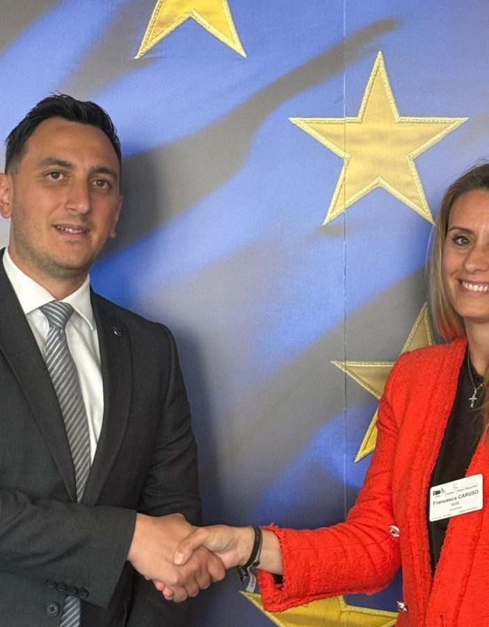 Glenn Micallef e Francesca Caruso