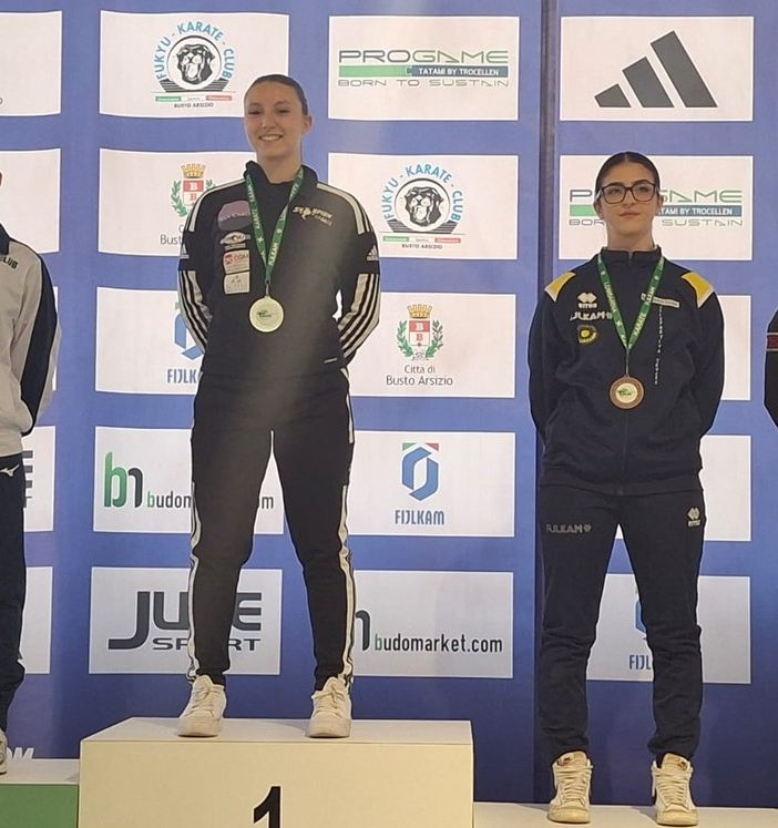 Roberta Dominici sul gradino più alto del podio per il kata U21 alla E-Work Arena di Busto