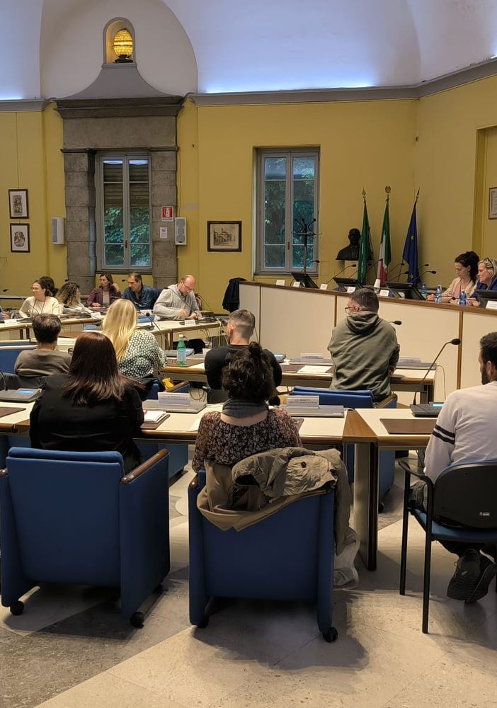 Violenza e disagio giovanile a Busto. L'assessore Reguzzoni: «Grido d'aiuto evidente, serve prevenzione»