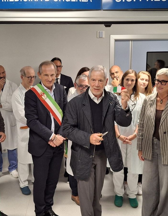 VIDEO. Bertolaso inaugura il secondo piano del Polichirurgico a Busto: «Invertita la tendenza, i medici arrivano»