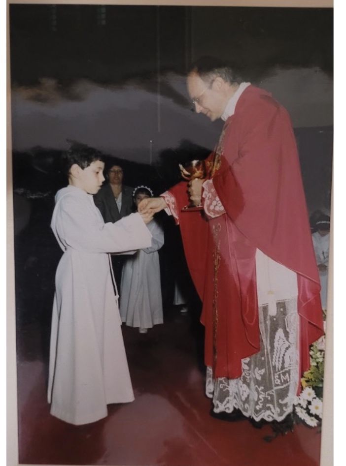 La bellissima foto di don Alessio con don Giovanni