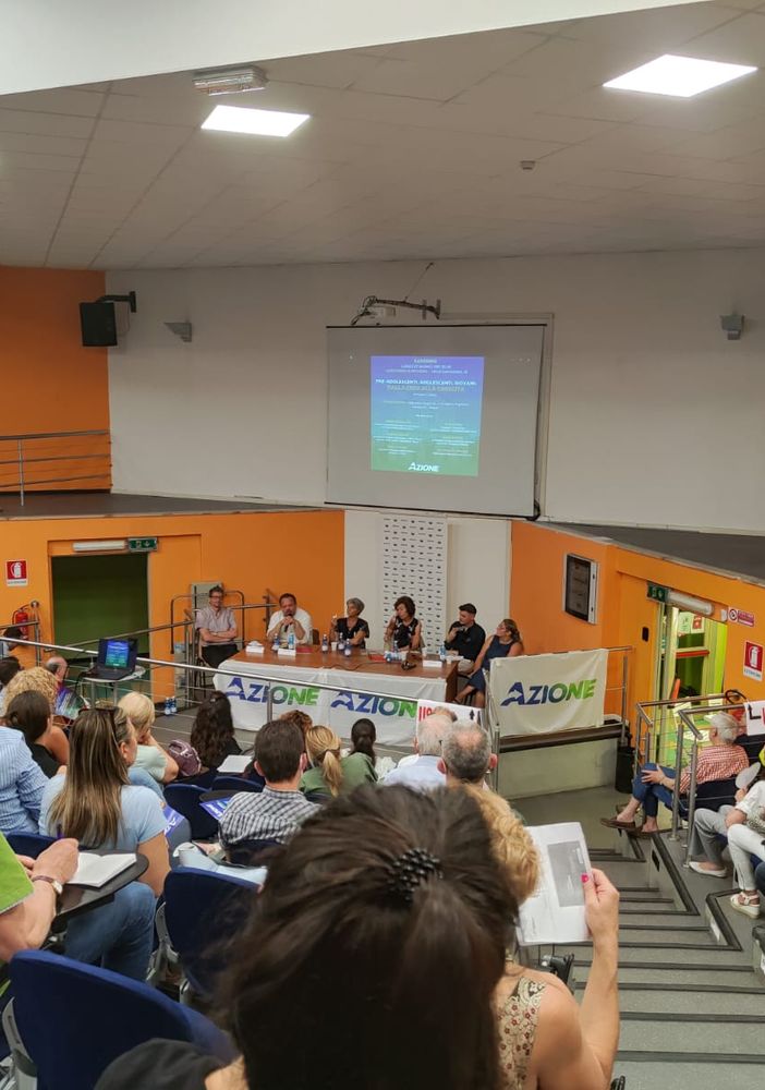 Azione: ampia partecipazione e grande interesse per la tavola rotonda sul disagio giovanile