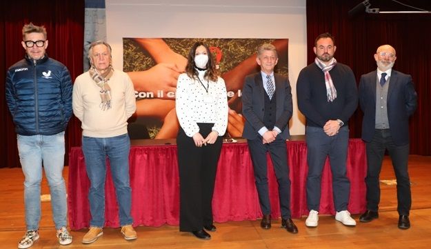 Con il Rugby Parabiago l’educatore scende in campo al fianco dei più piccoli