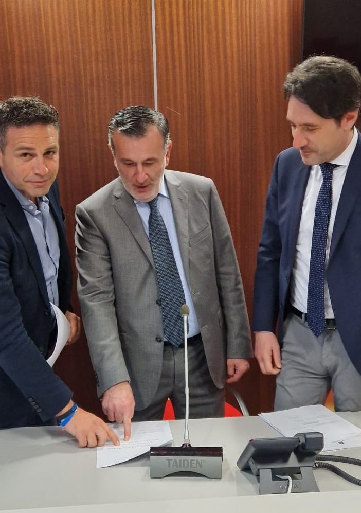 I consiglieri regionali Astuti, Ferrazzi e Licata chiedono di mettere nero su bianco il mantenimento di significative funzioni sanitarie nelle aree ospedaliere di Busto e Gallarate
