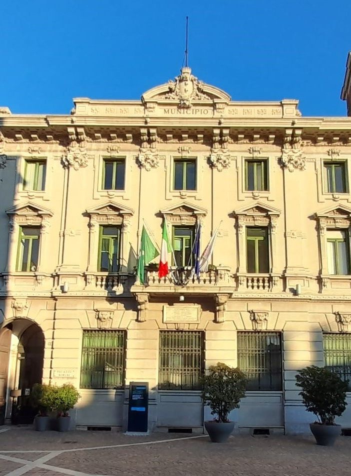 Gallarate: una settimana color mimosa