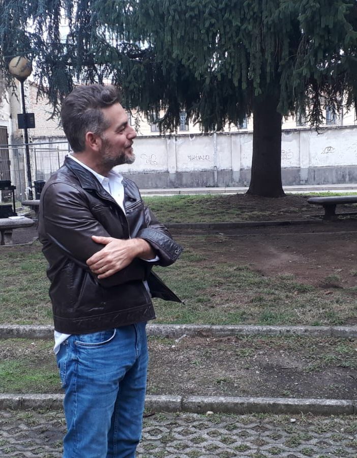 Bossari durante una sua visita a Busto nelle ex carceri