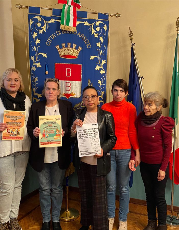A Busto il nuovo corso gratuito per colf, badanti e babysitter. Paola Reguzzoni: «La storia di Irina merita rispetto e stima»