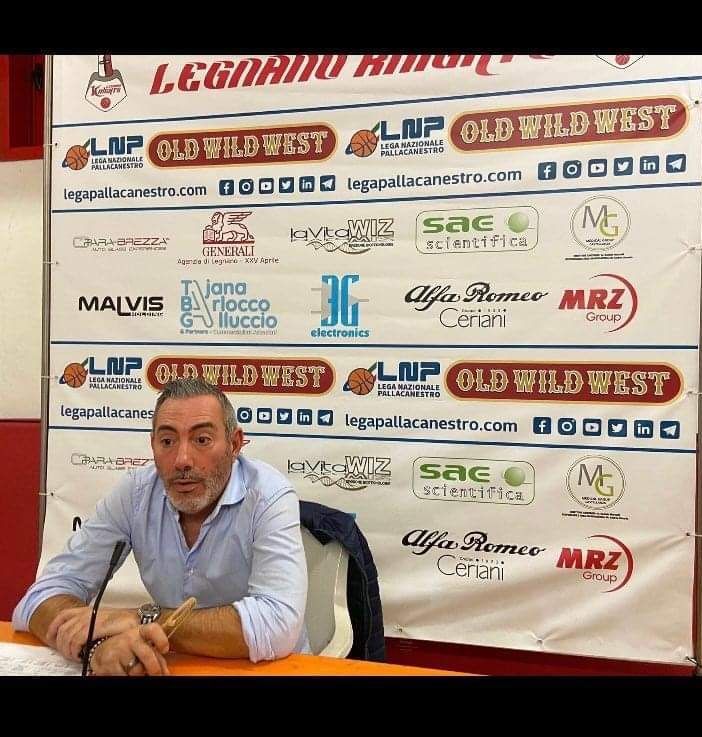 VIDEOINTERVISTA. I Knights cadono contro la Libertas Livorno. Coach Eliantonio: «I ragazzi hanno dato tutto, ma troppi errori»