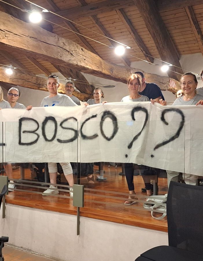 Lo striscione del Comitato Via Lazio / R4