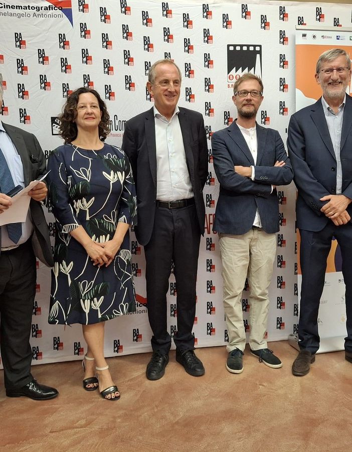 La conferenza stampa del festival in programma dal 28 settembre. Da sinistra, Alessandro Munari, Manuela Maffioli, Emanuele Antonelli, Giulio Sangiorgio e Gabriele Tosi