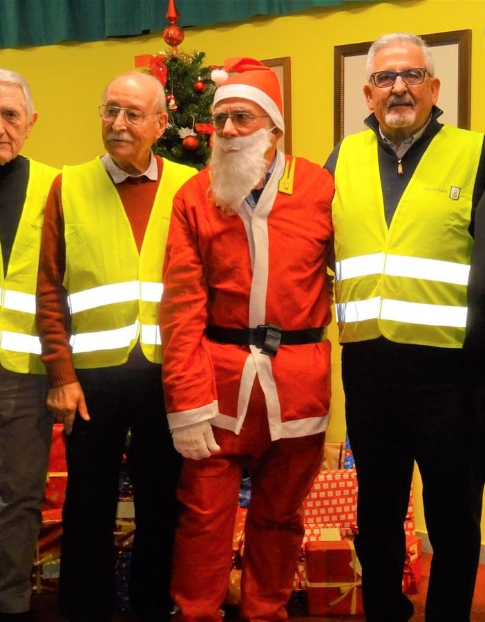 Un pomeriggio speciale con Babbo Natale per i bambini della Progetto Pollicino