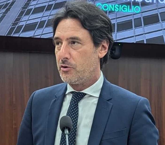 Licata lascia Italia Viva: «Scelta dolorosa. Priorità al confronto e ai progetti per il territorio e la Lombardia»